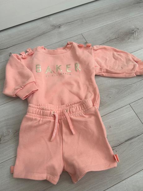 Teplakova suprava - ted baker, 86