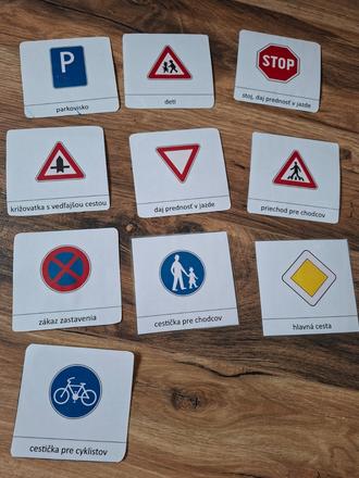 Kartičky dopravné značky, 
