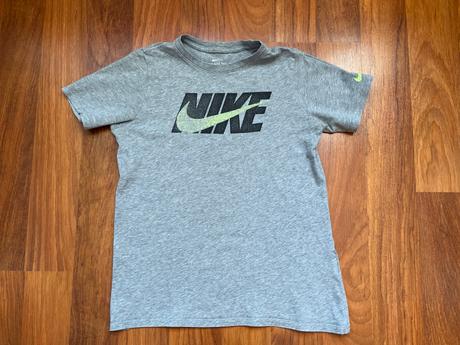 Tričko, nike,152