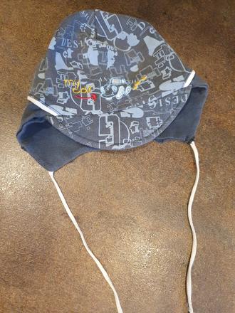 Čiapka na šnúrky pre chlapca veľ. 50, 50