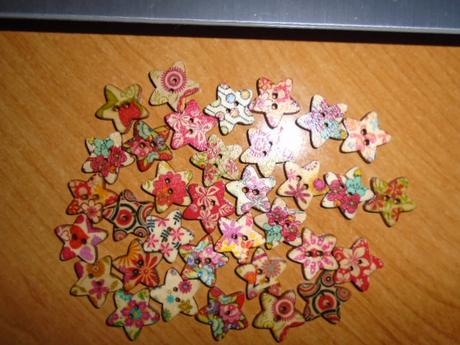 Drevene gombiky, kus 0,08,