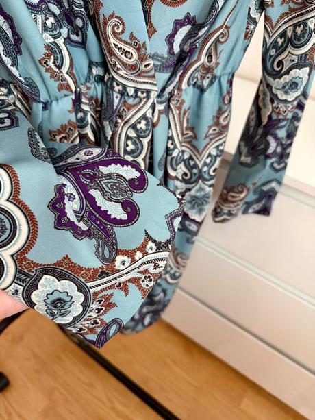 Elegantné šaty made in italy, s