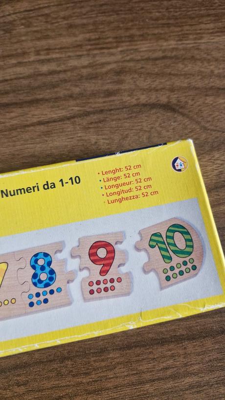 Hračka, drevené puzzle,