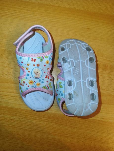 Sandále, lupilu,26