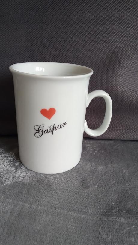 Šálka hrnček s menom gašpar srdce, 