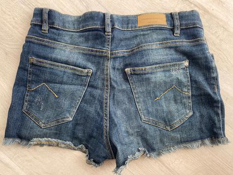 Šortky značky clockhouse, clockhouse,36