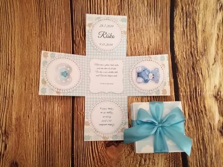 Krabička ku krstu (exploding box), 