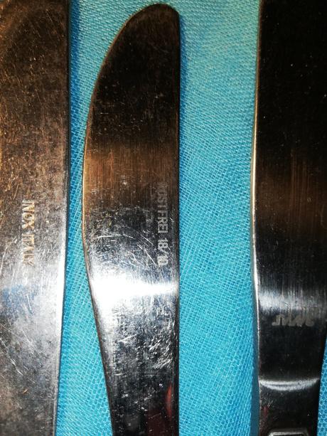 Staré príborové nože, 