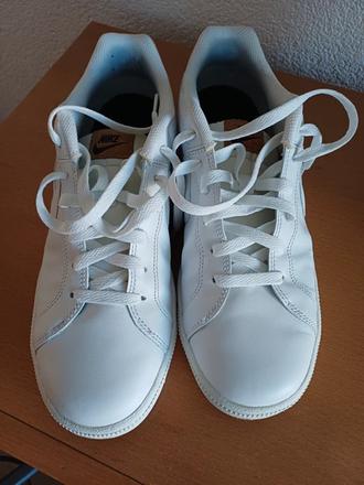 Pánske tenisky nike court royale prem č.43, nike,43