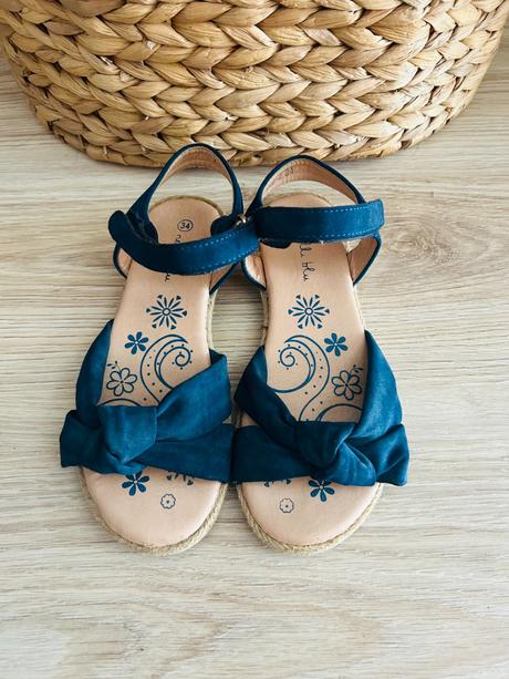 Krásne sandálky značky nelli blu, pc 25 eur, nelli blu,34