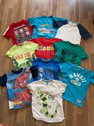 Balik tričiek 122/128, 122