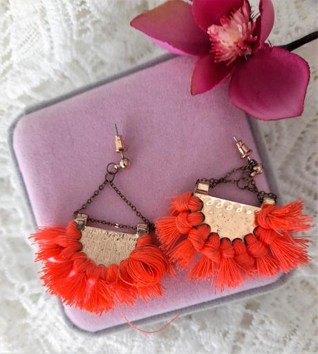 Vejárové náušničky,