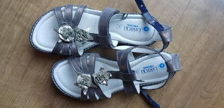 Sandálky, lasocki,34
