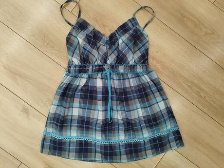 Nádherná blúzka na ramienka, 158