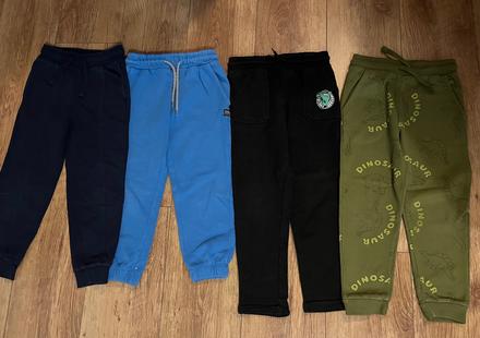 Teplaky spolu, reserved,116