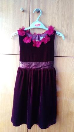 Dievčenské šatičky, tu,110