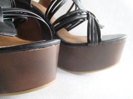 Nenosene les petit bombes  klinové sandále, 39