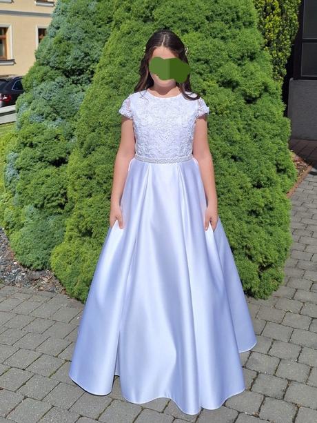 Šaty na 1.sv.prijimanie, 158