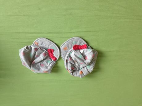 Čiapočky pre dvojičky, 74