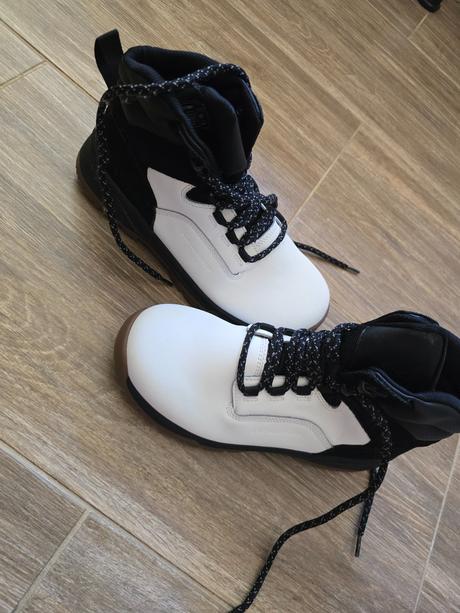 Icepeak nízke čižmy 'anabar' čierna / biela, 40