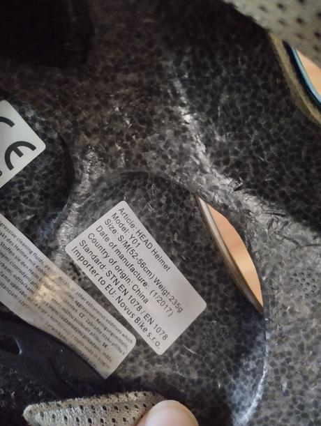 Cyklistická helma head,