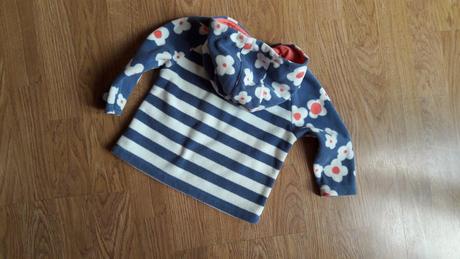 Mikinka next, next,80