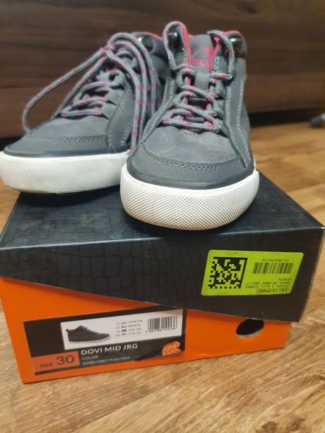 Nove topanky v.30, 30