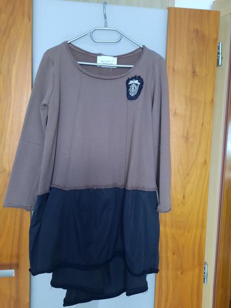 Mikinové šaty by o la la, s