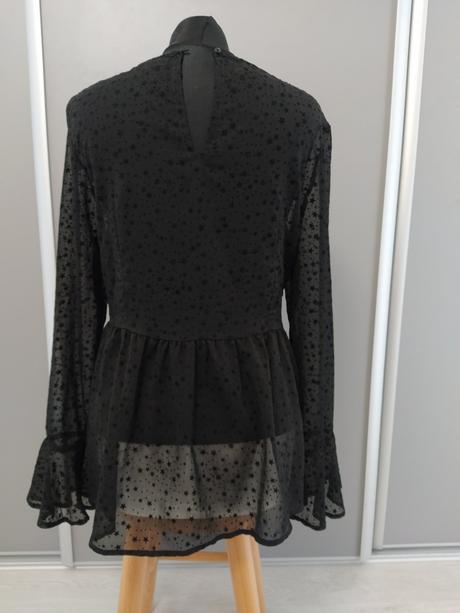 Ľahká dlhšia blúzka s volánom., yessica,36