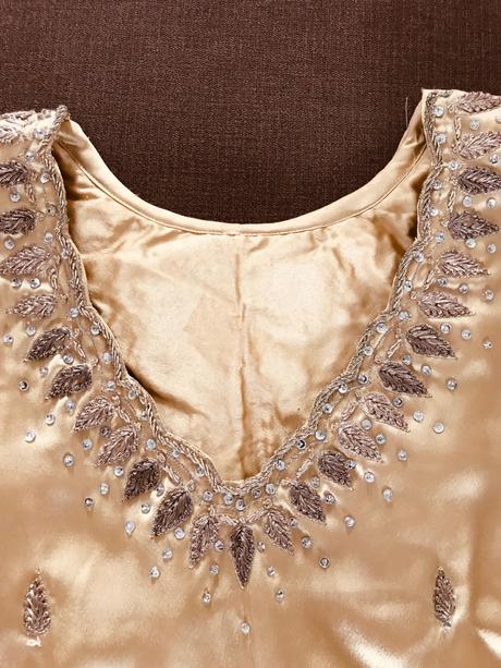 Top tricko z indie, s