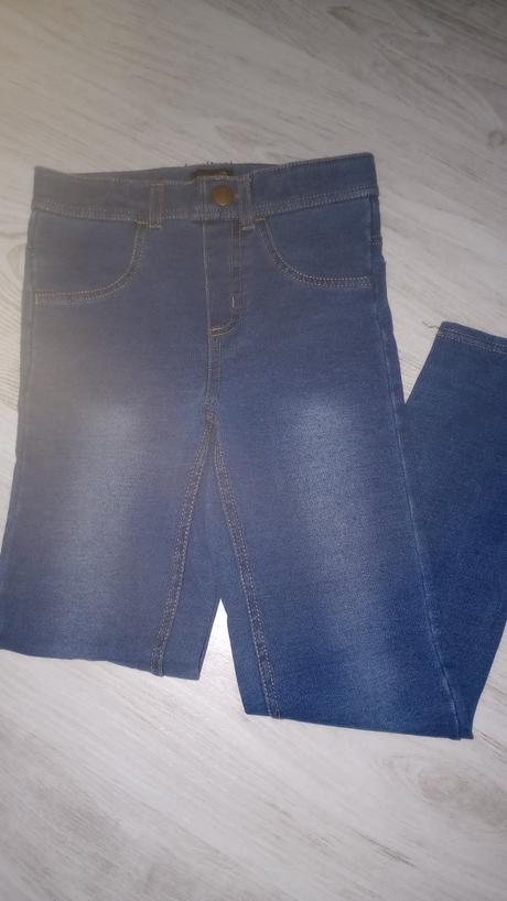 Úzke džeginsy, tchibo,122