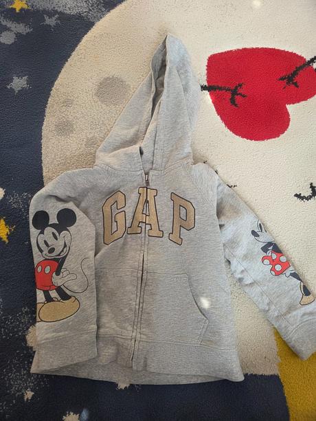 Dve gap mikiny, gap,98