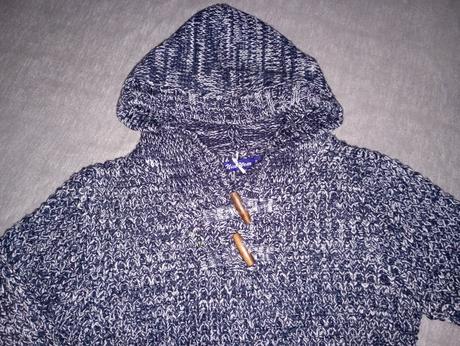 Svetre veľkosti 8, 10, kids club,134