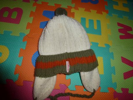 Čiapka na zaviazanie teplá značková, 104