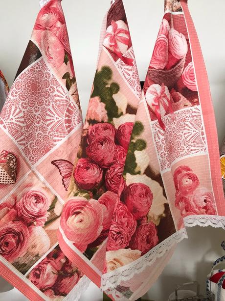 Utierky ruže s krajkou set 2 ks, 