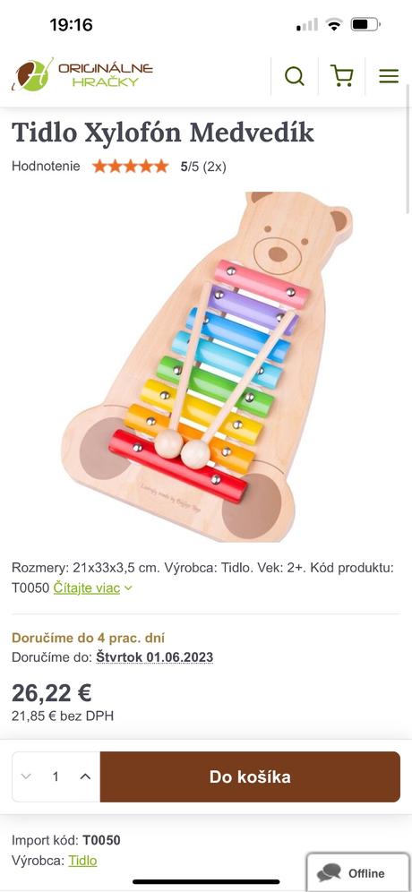 Drevený xylofón na kolieskach,