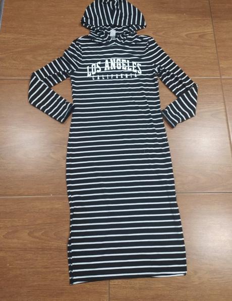 Pruhovane maxi šatky, 140