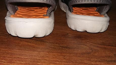 Parádne sandále, lotto,29