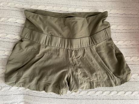 H&m mama voľné šortky, h&m,m