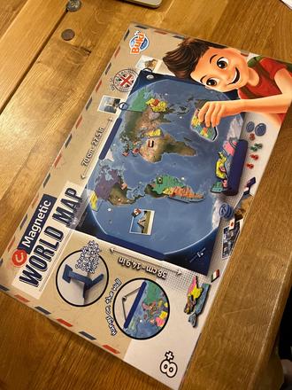 Magnetická mapa sveta en verzia,