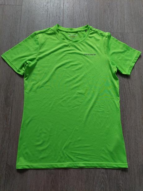 Športove tričko, 164