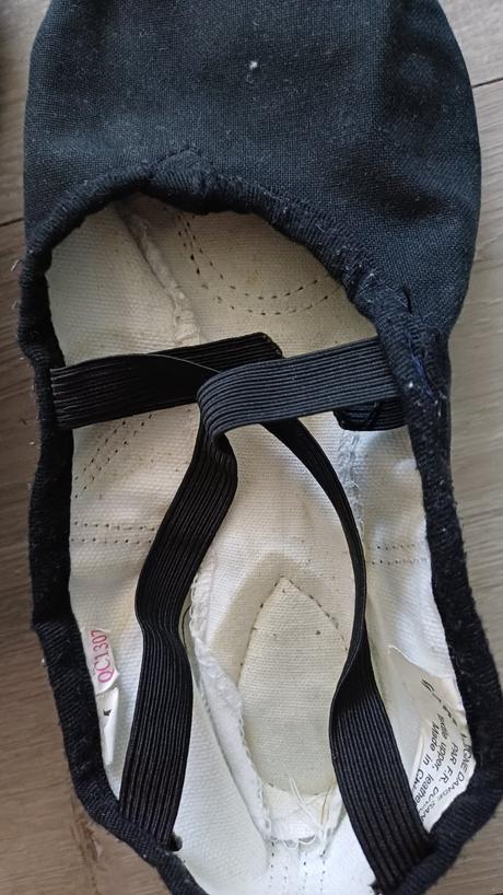 Profi.cvičky na tanečnú 37, 37