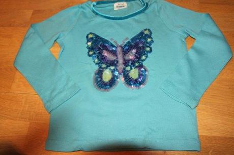 Tričko s flitrovým motýlikom, 110