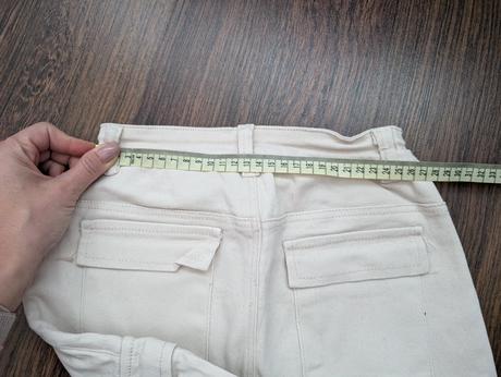 Vreckové nohavice, 146