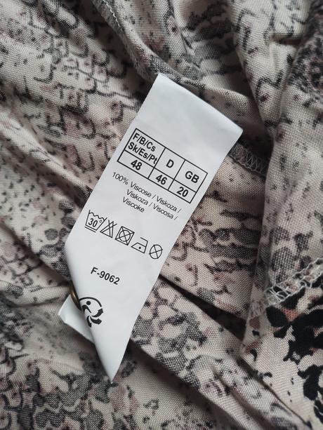 Košeľové šaty, 48