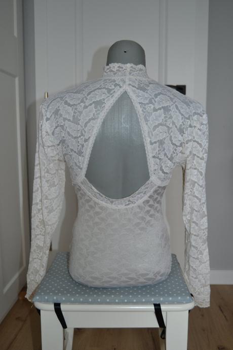 Biele elegantné čipkové body, veľkosť m, antony morato,m