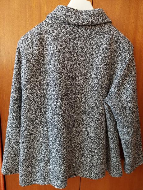 Prechodný kabátik, 50