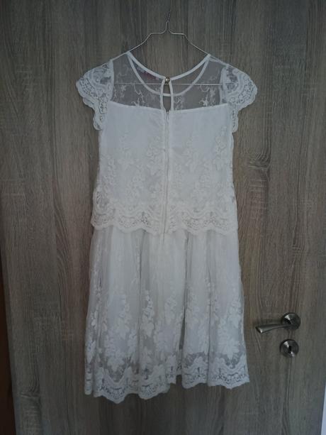 Slávnostné dievčenské šaty, 140