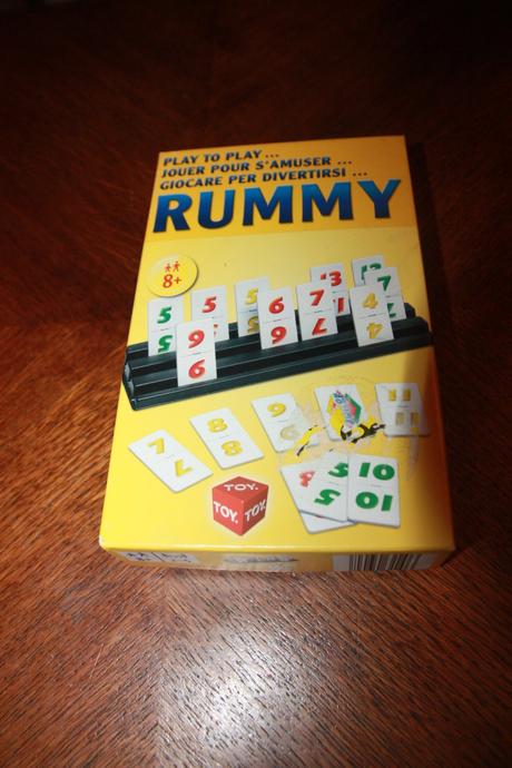 Hra rummy na cesty - od 8 rokov, 