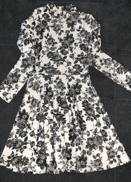 Dievčenské šaty, 34